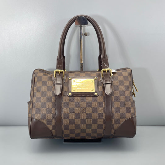 Louis Vuitton - Other - Leather - Brown - (medium)