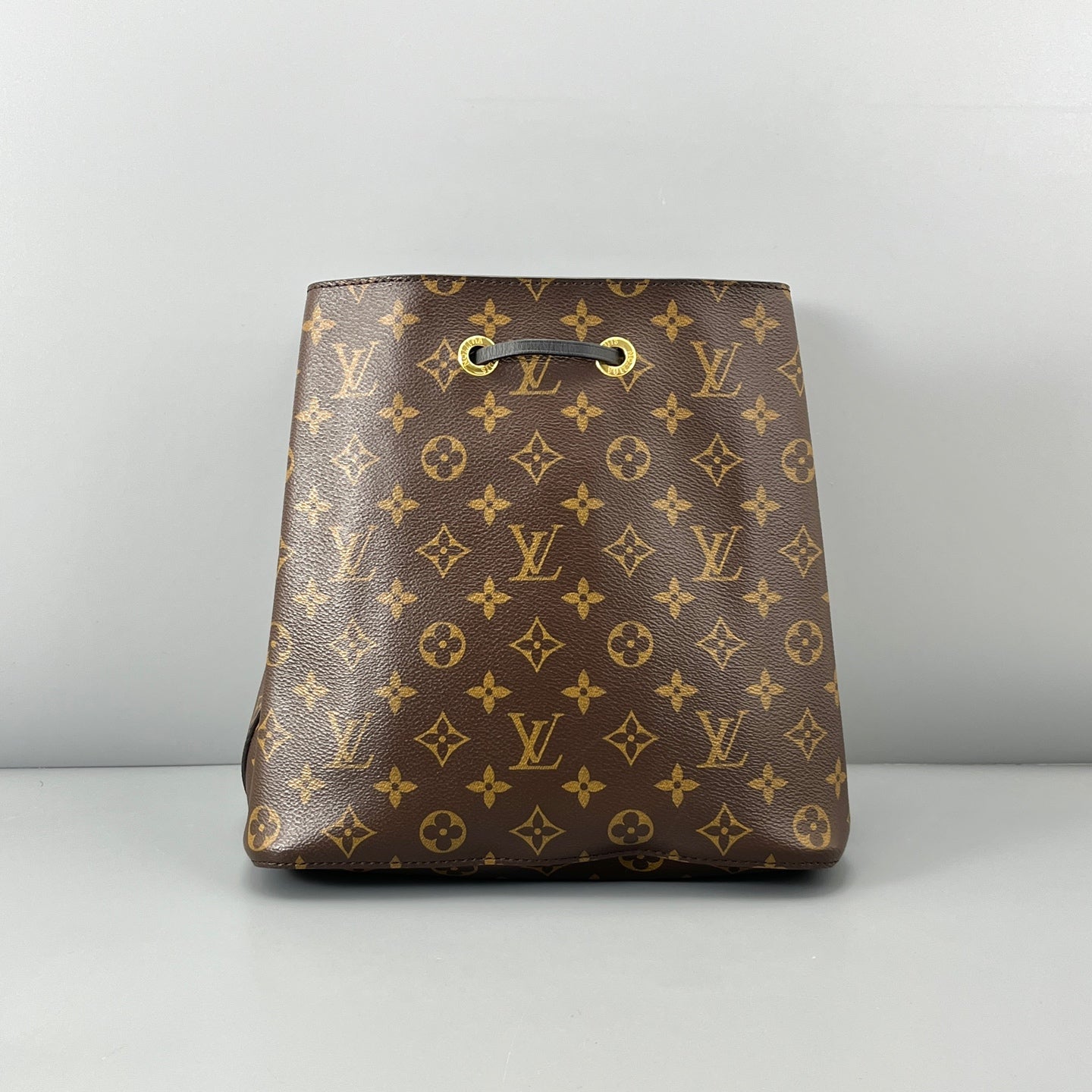 Louis Vuitton - Other - Leather - Brown - (medium)