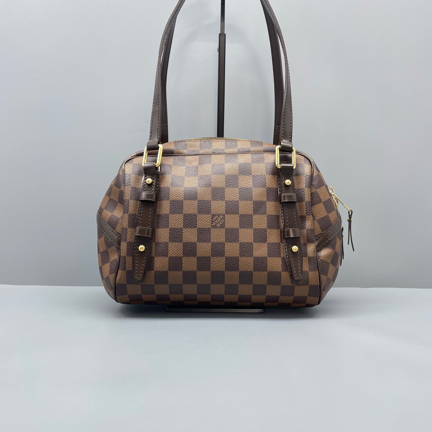 Louis Vuitton - Other - Leather - Brown - (medium)