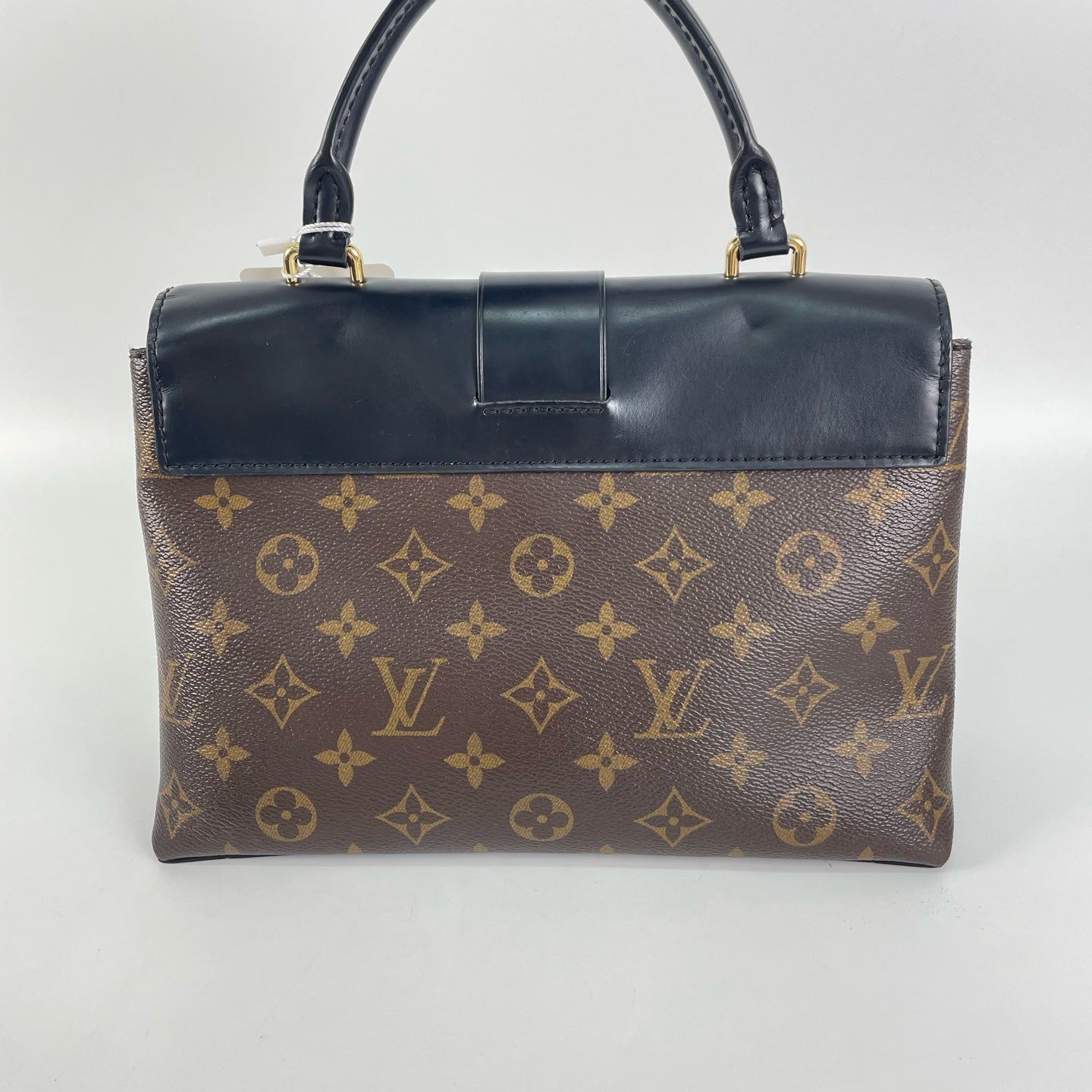 Louis Vuitton - Other - Leather - Brown - (medium)