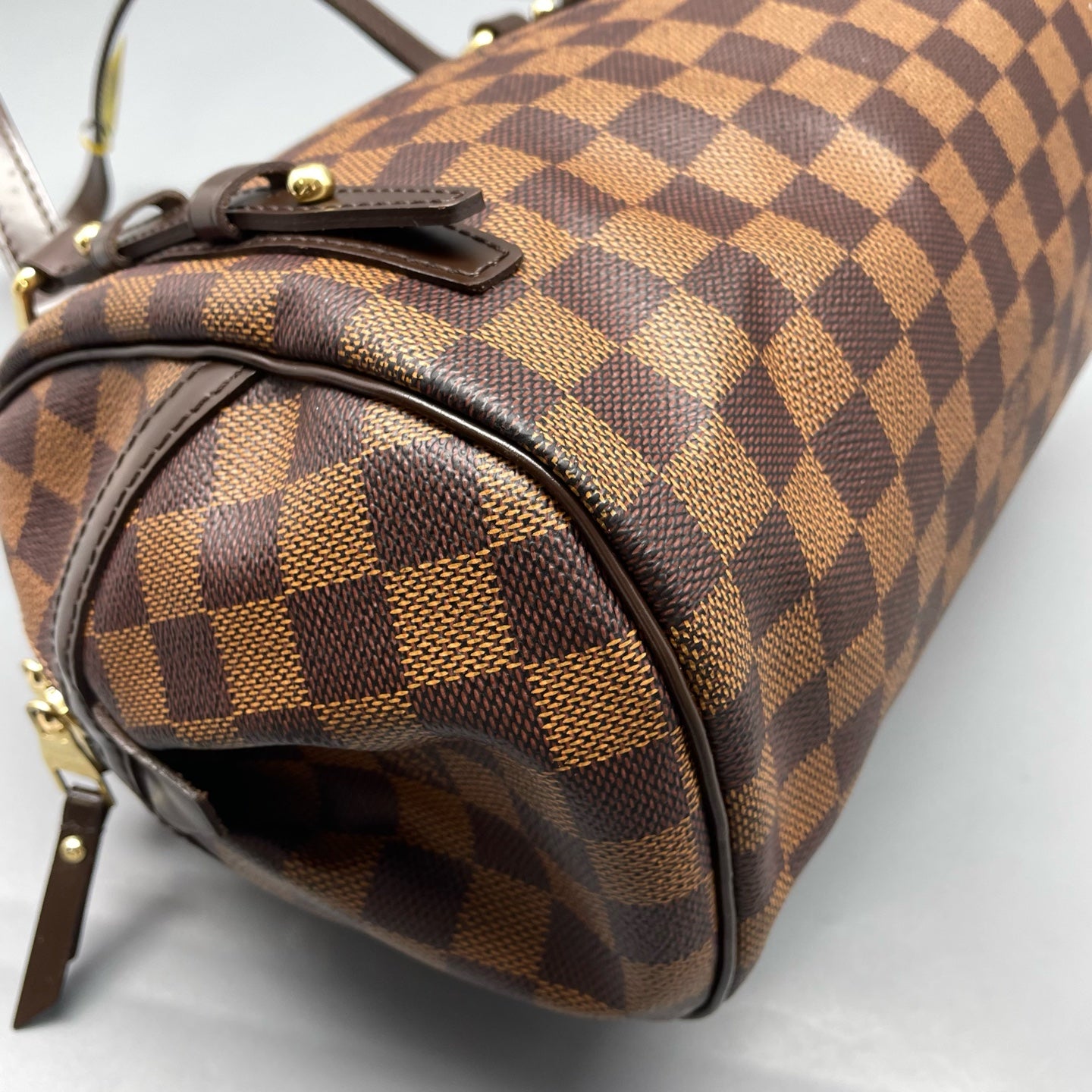 Louis Vuitton - Other - Leather - Brown - (medium)