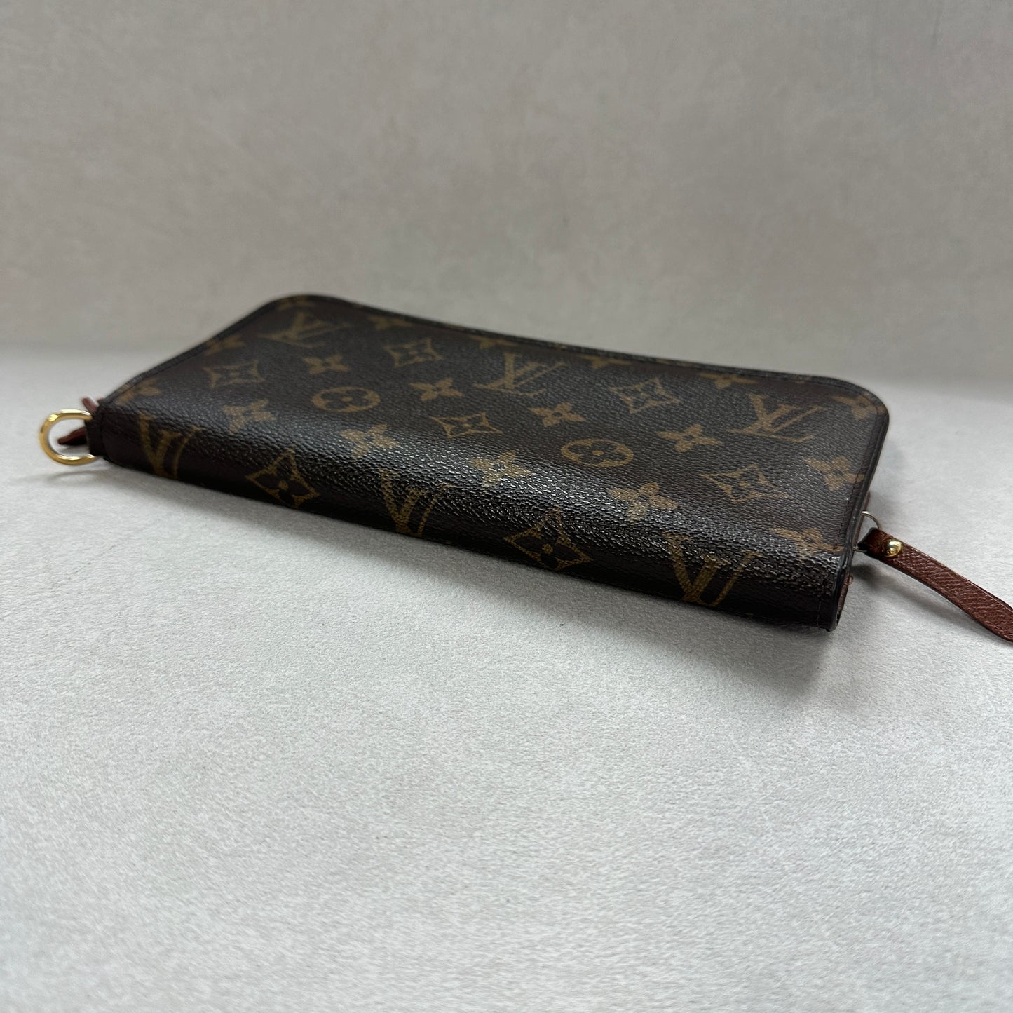Louis Vuitton - Other - Leather - Brown - (medium)
