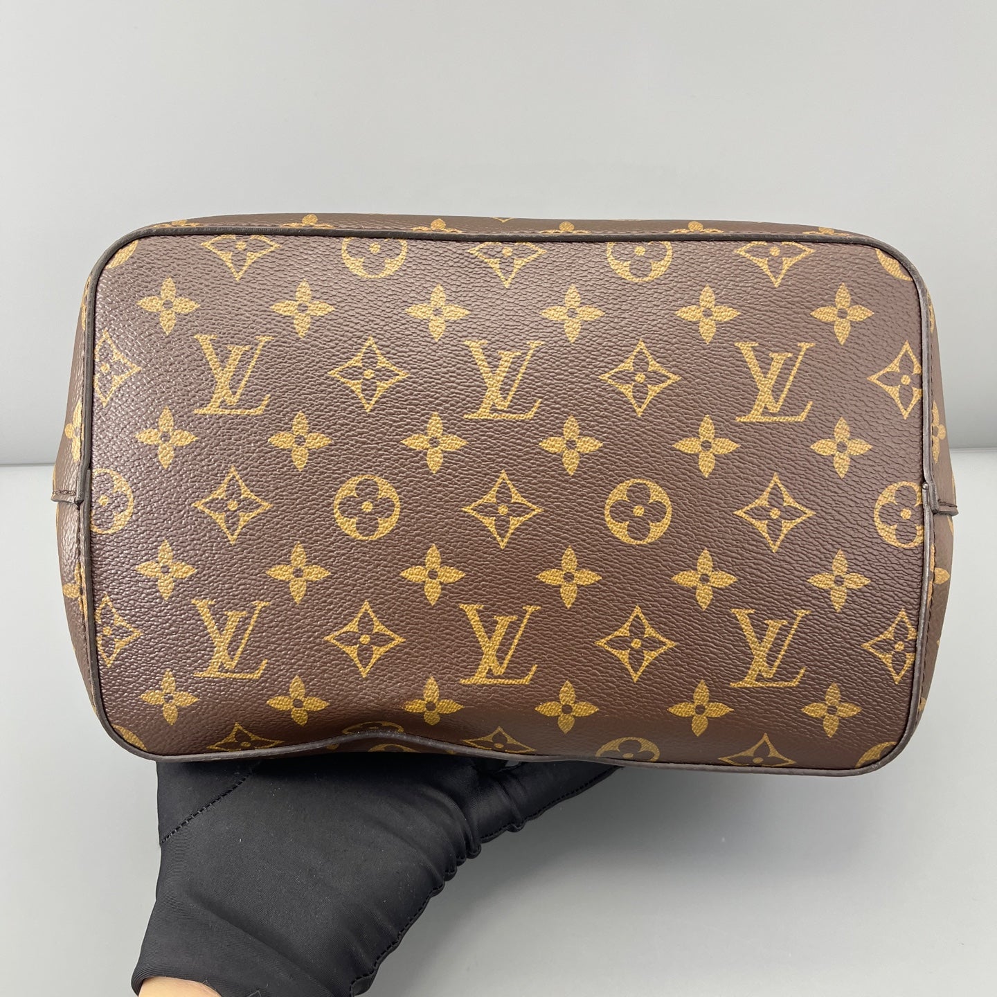 Louis Vuitton - Other - Leather - Brown - (medium)