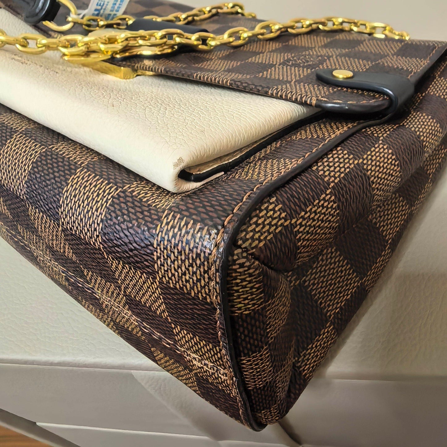 Louis Vuitton - Other - Leather - Brown - (medium)