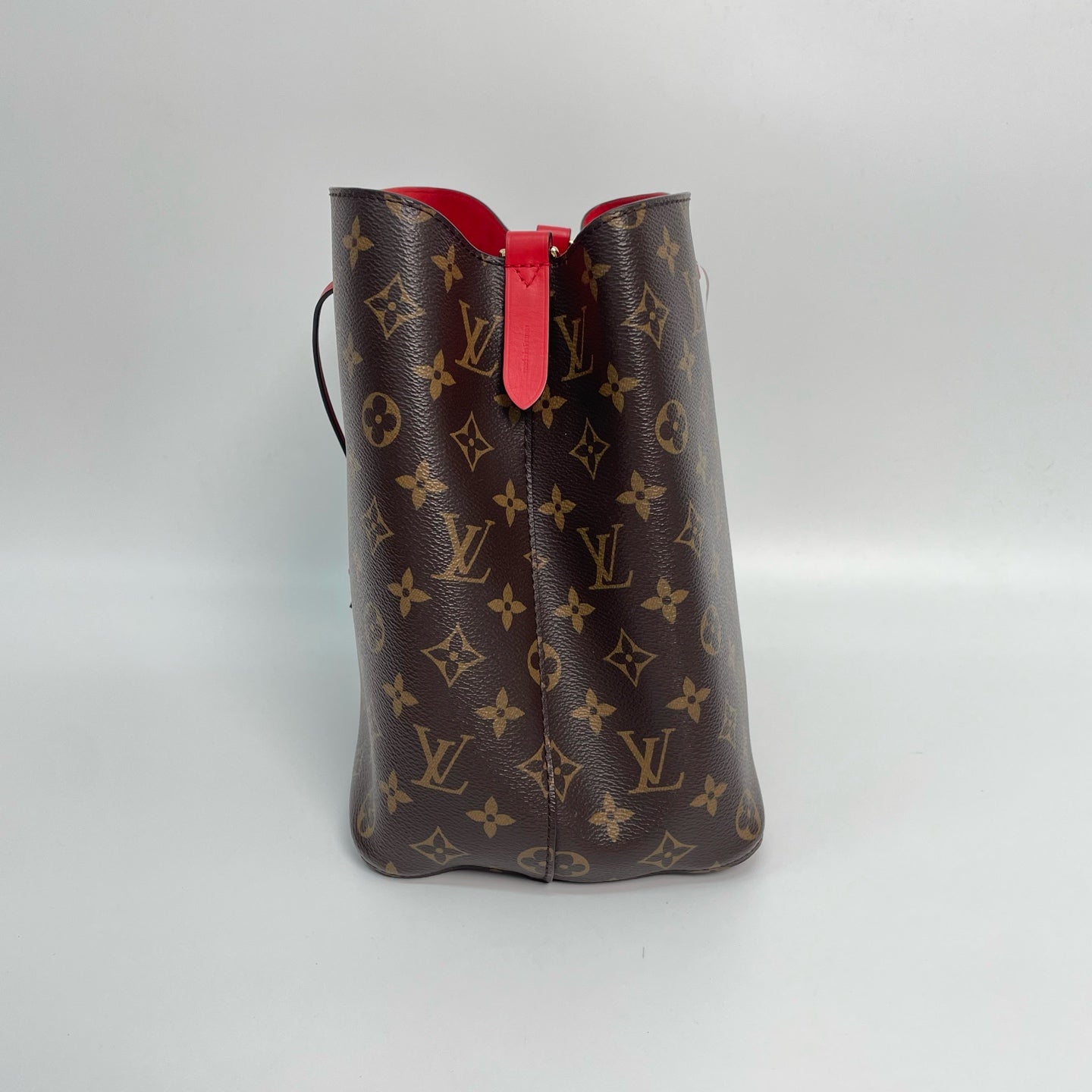Louis Vuitton - Other - Leather - Brown - (medium)
