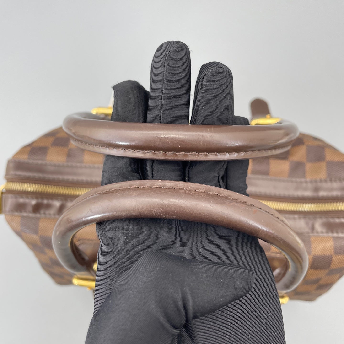Louis Vuitton - Other - Leather - Brown - (medium)