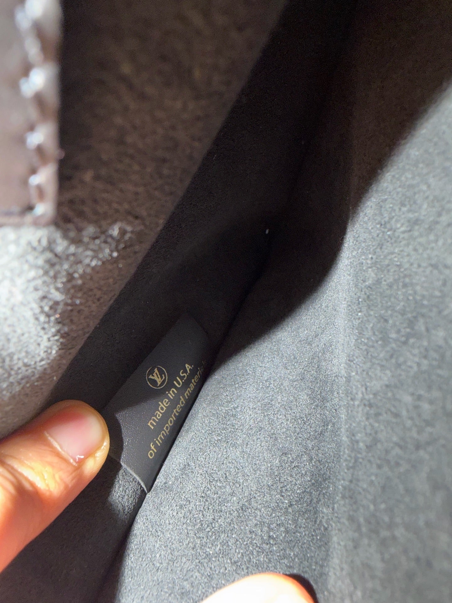 Louis Vuitton - Other - Leather - Brown - (medium)