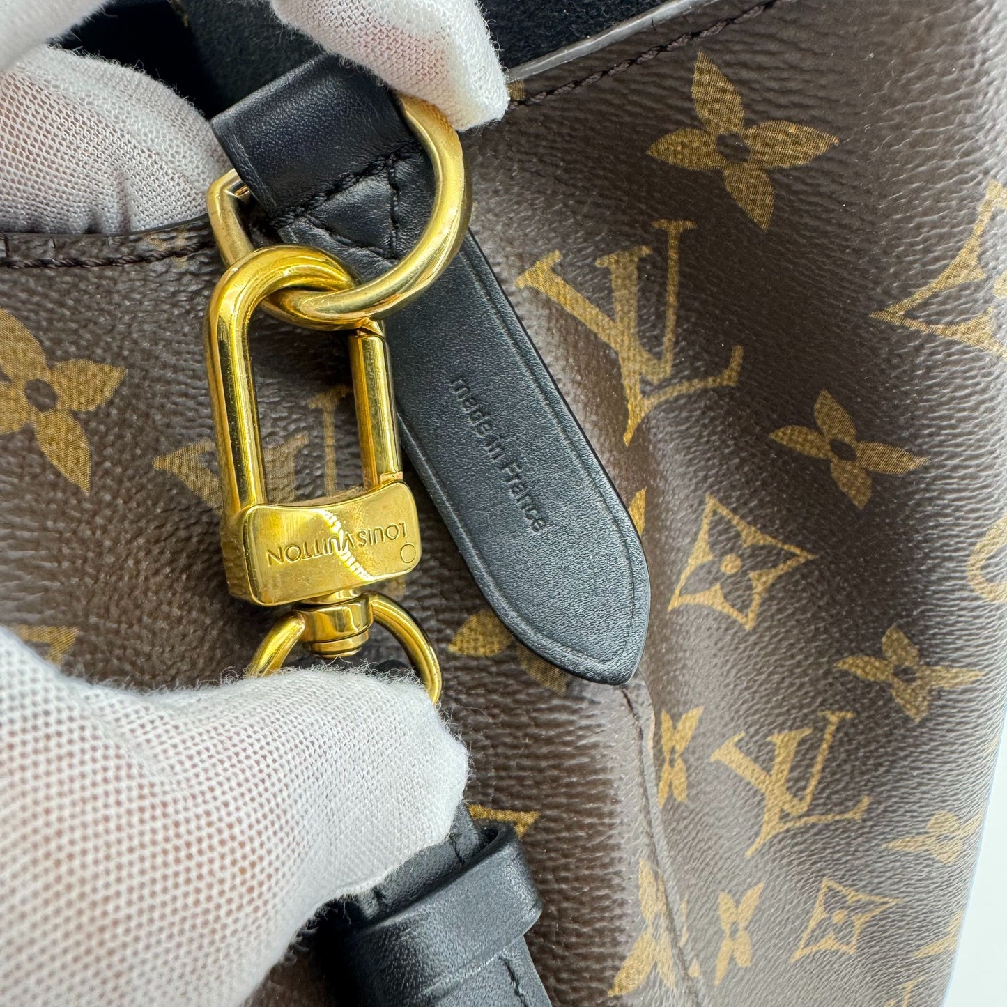 Louis Vuitton - Other - Leather - Brown - (medium)