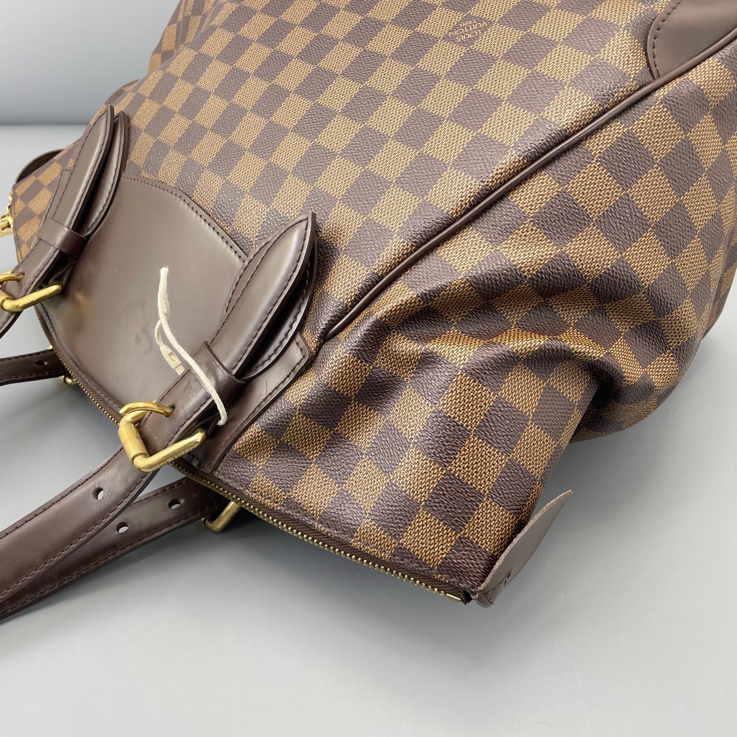 Louis Vuitton - Other - Leather - Brown - (medium)