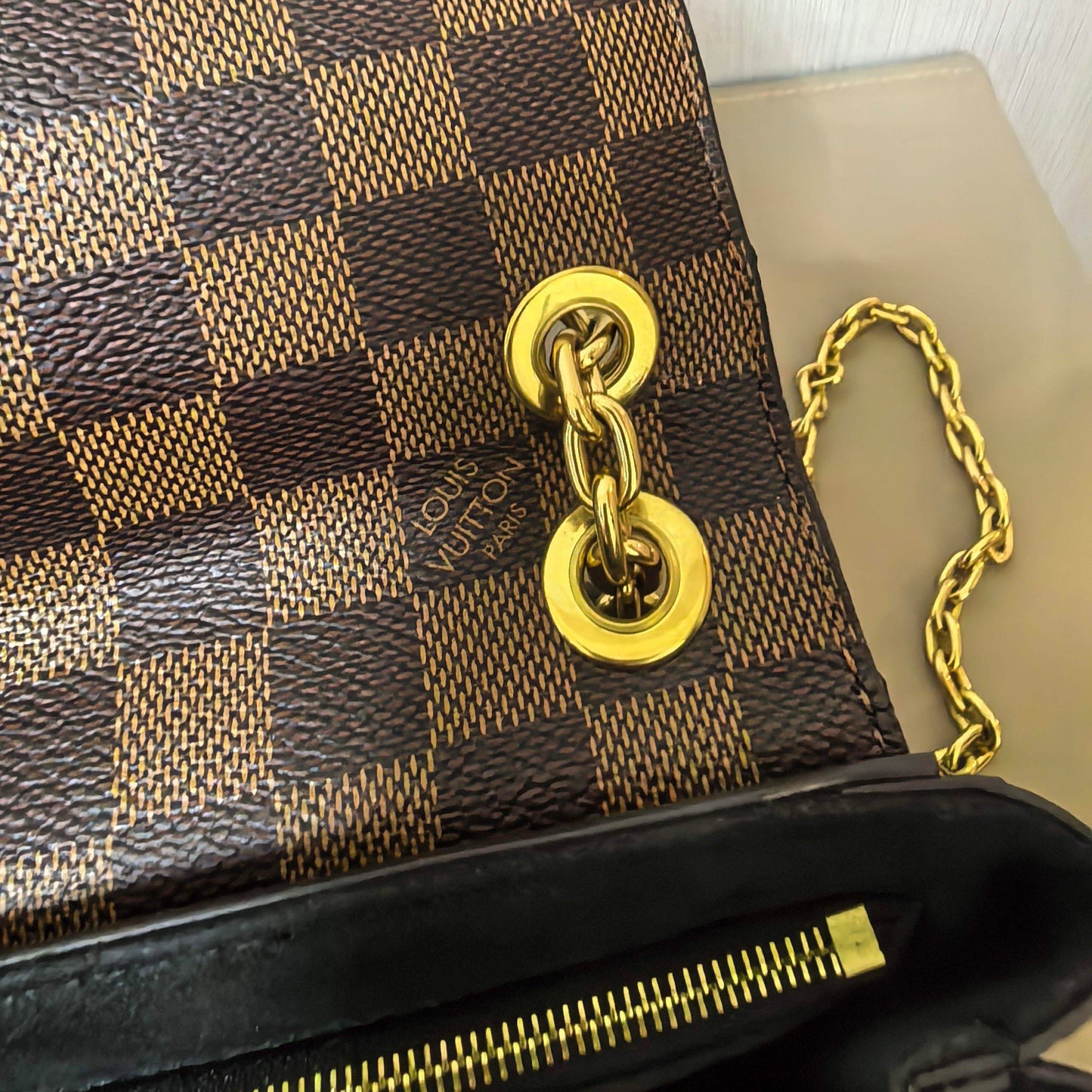Louis Vuitton - Other - Leather - Brown - (medium)