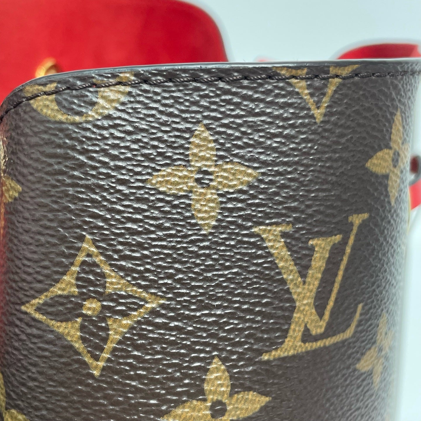 Louis Vuitton - Other - Leather - Brown - (medium)