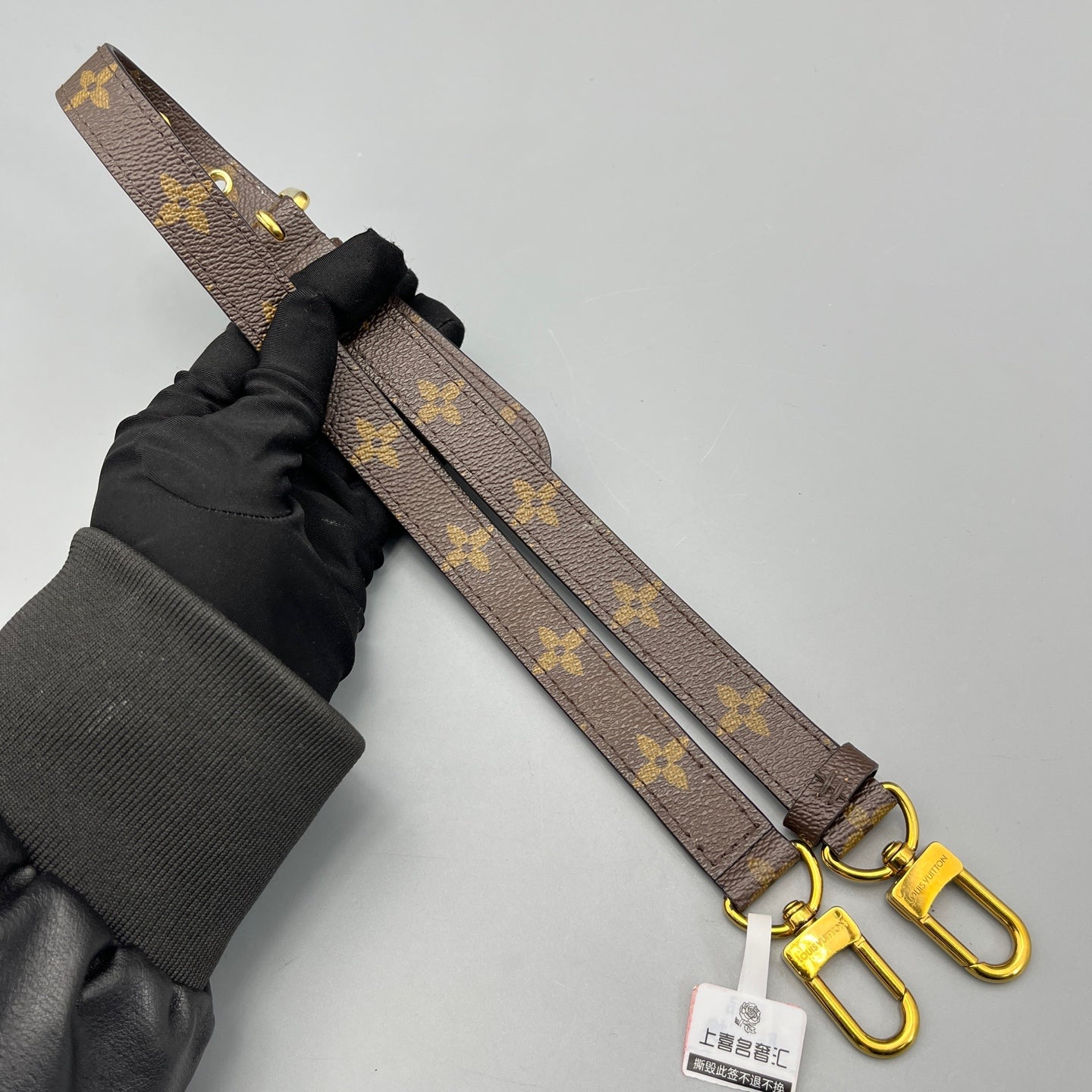 Louis Vuitton - Other - Leather - Brown - (medium)