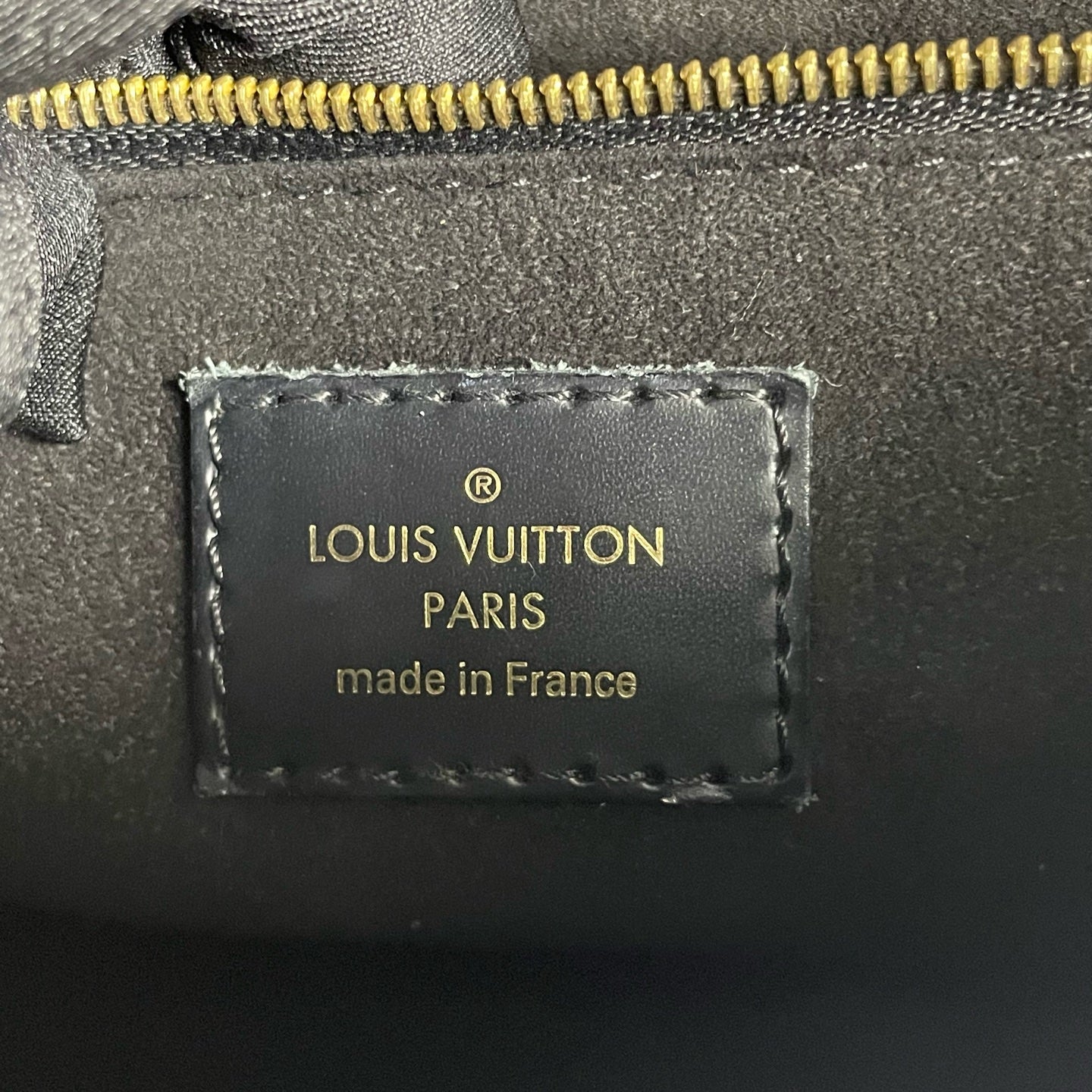 Louis Vuitton - Other - Leather - Brown - (medium)