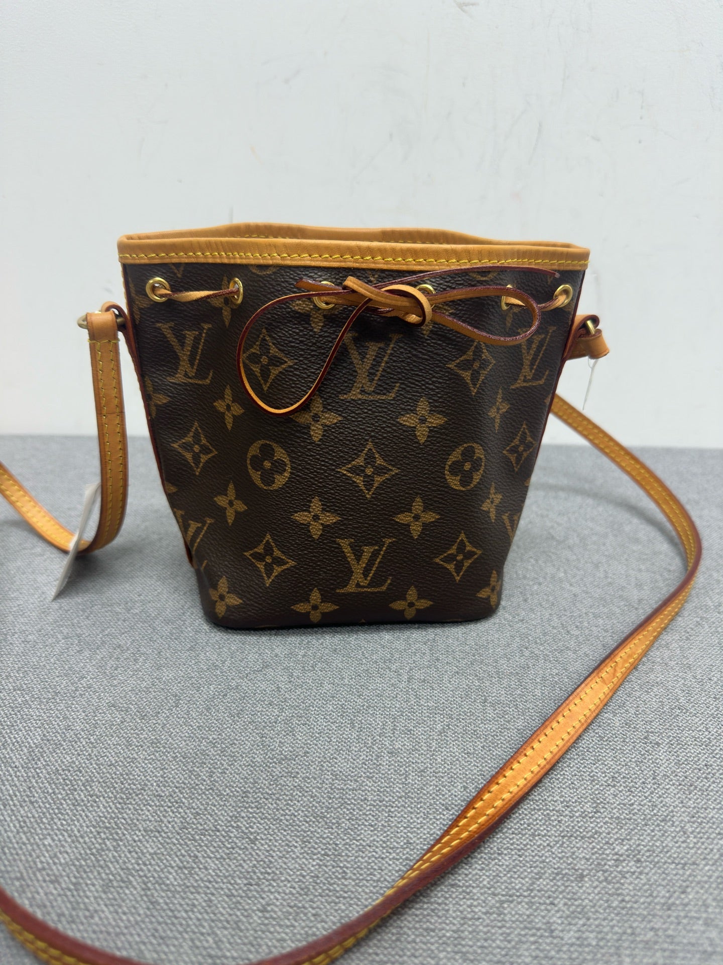 Louis Vuitton - Other - Leather - Brown - (mini)