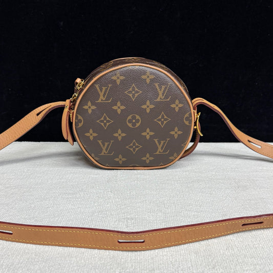 Louis Vuitton - Other - Leather - Brown - (mini)