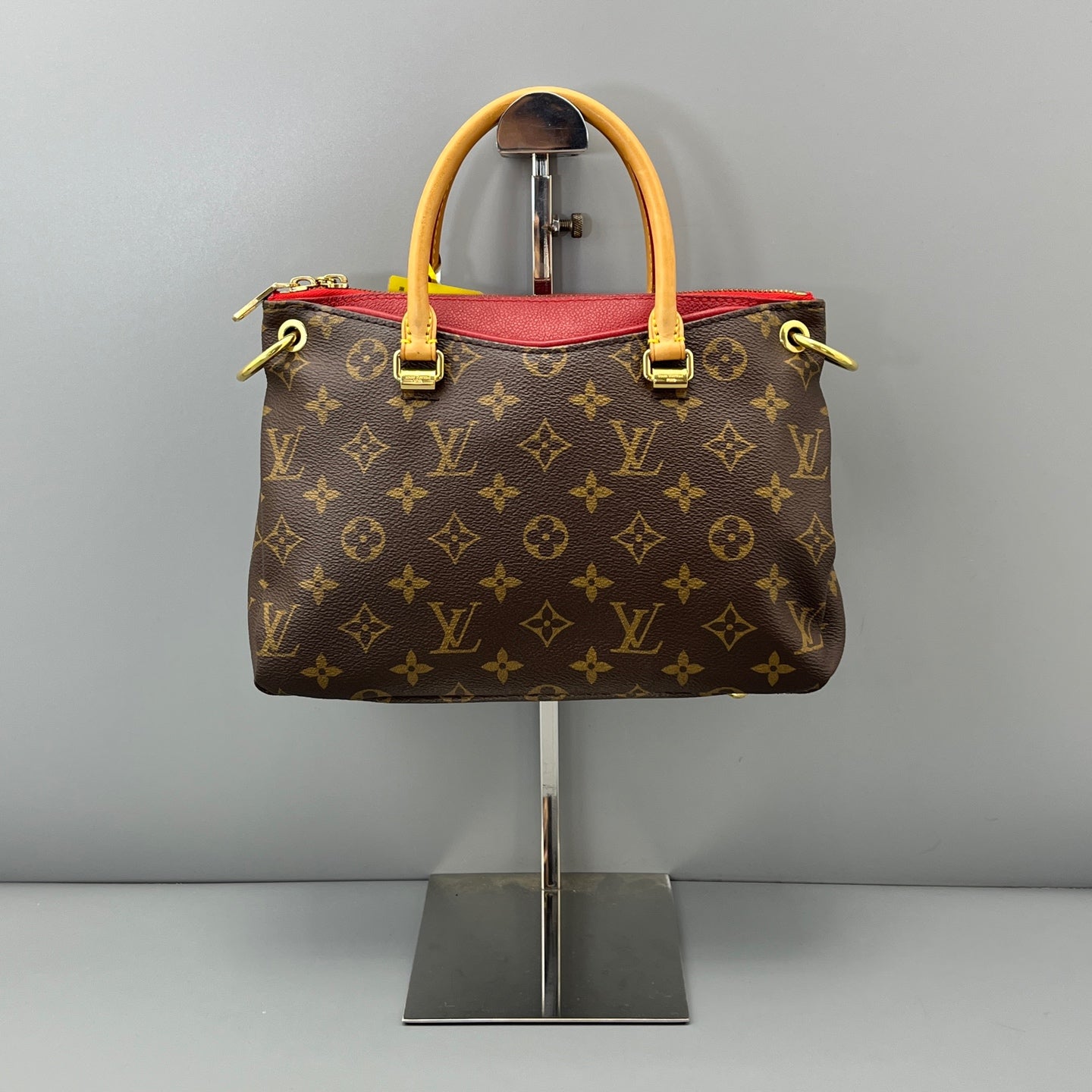 Louis Vuitton - Other - Leather - Brown - (mini)
