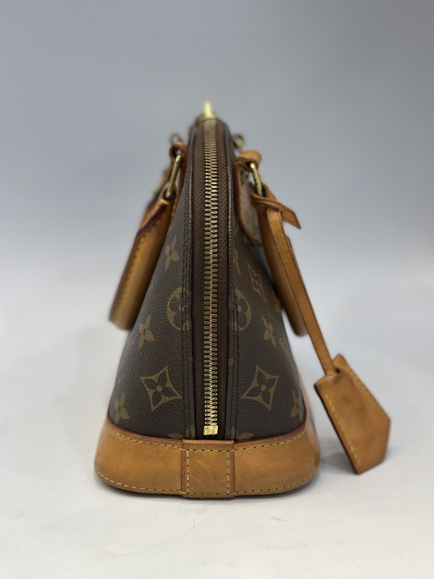 Louis Vuitton - Other - Leather - Brown - (mini)