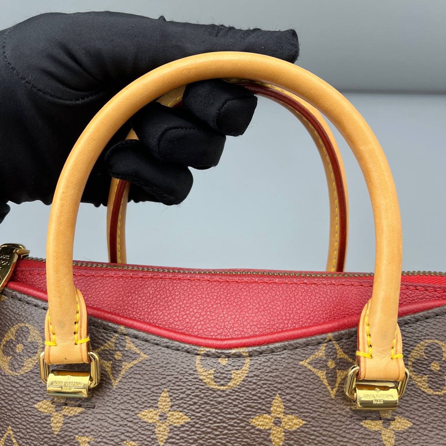 Louis Vuitton - Other - Leather - Brown - (mini)
