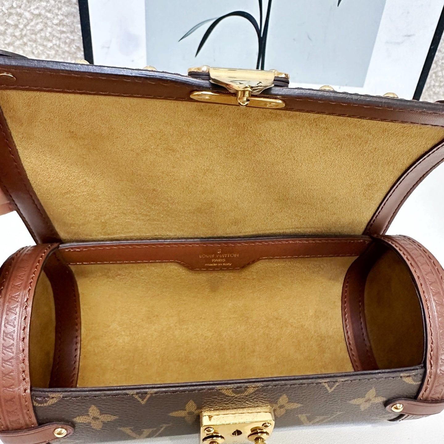 Louis Vuitton - Other - Leather - Brown - (mini)