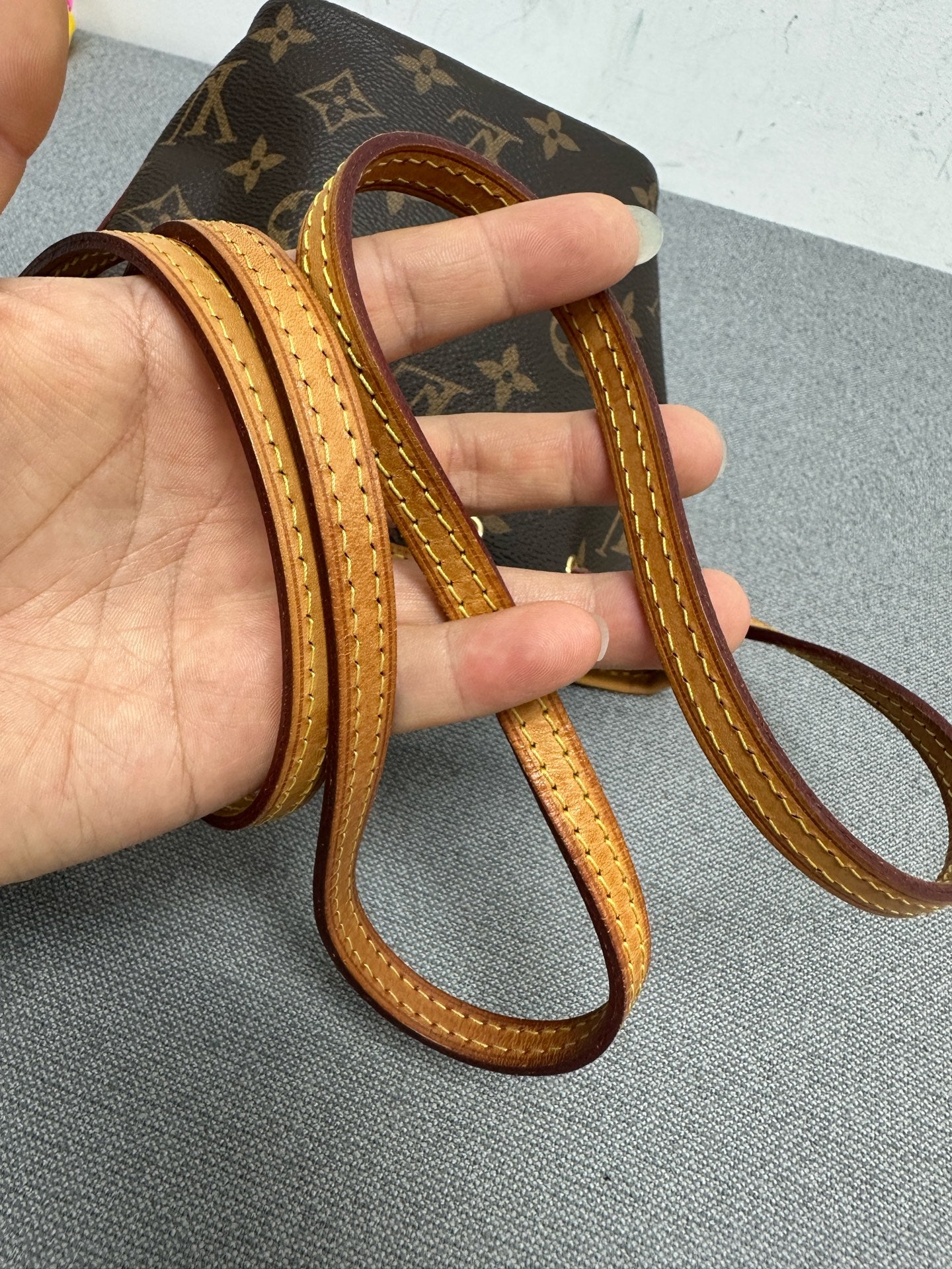 Louis Vuitton - Other - Leather - Brown - (mini)