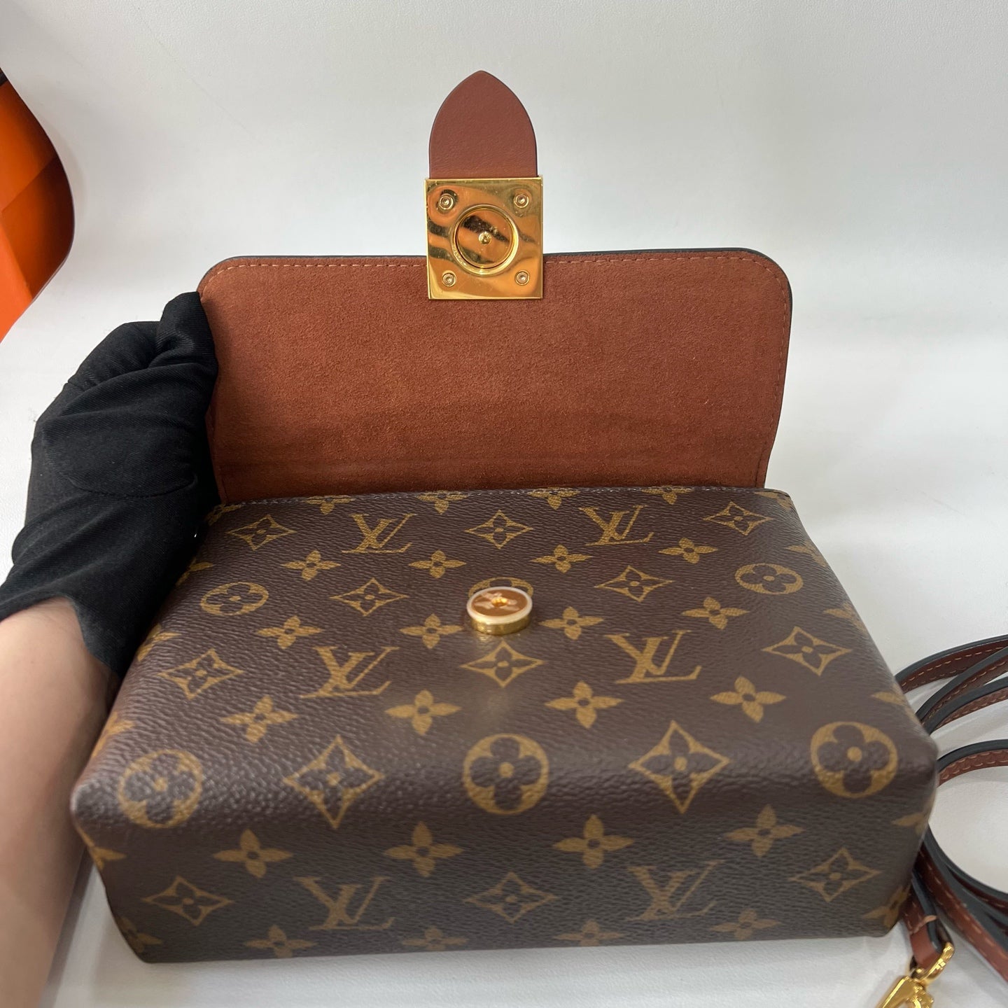 Louis Vuitton - Other - Leather - Brown - (mini)