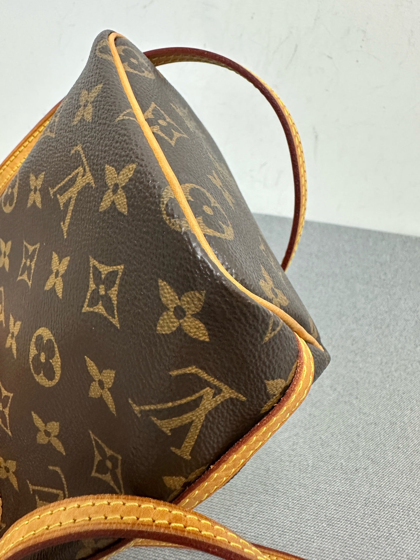 Louis Vuitton - Other - Leather - Brown - (mini)