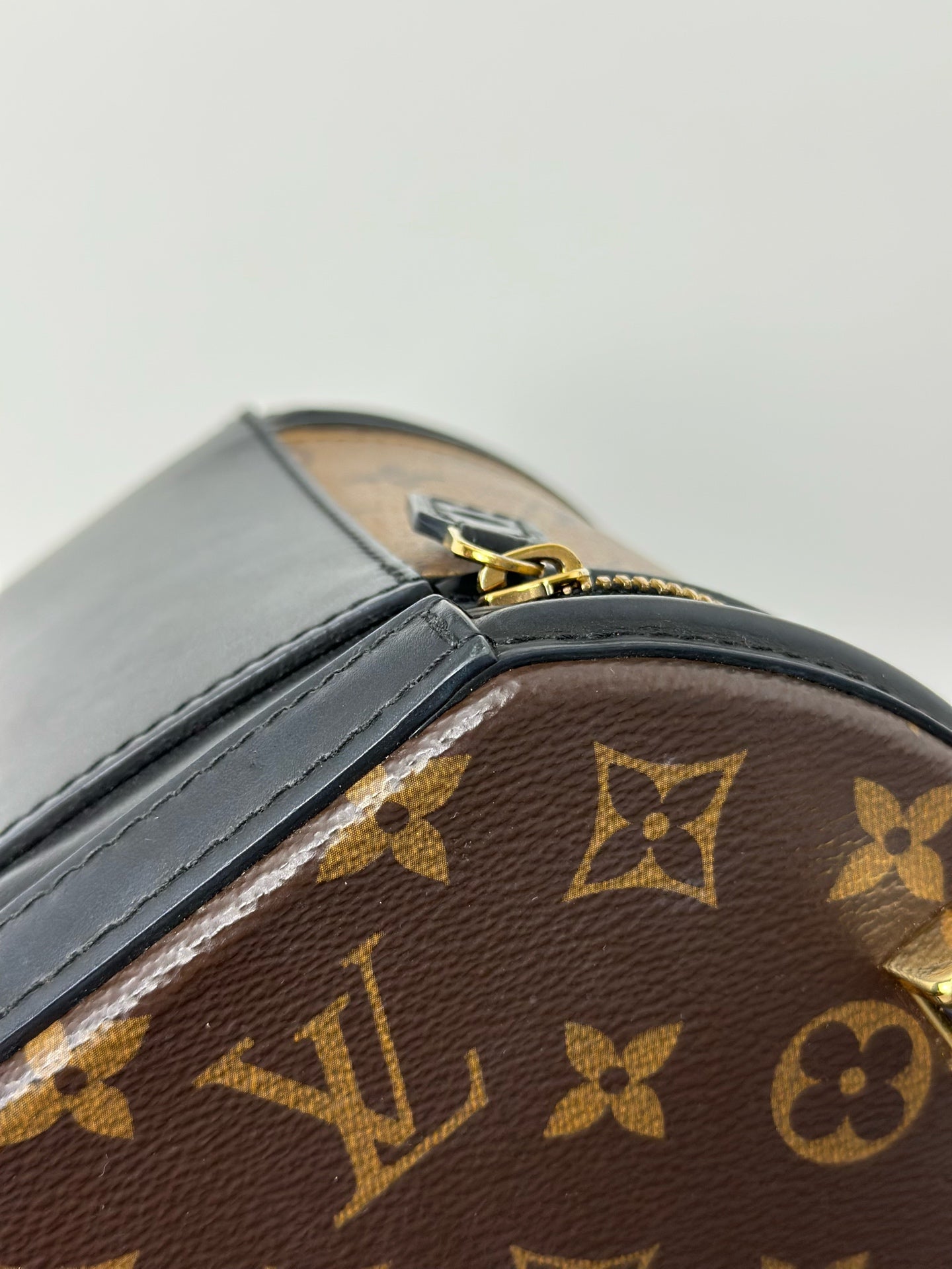 Louis Vuitton - Other - Leather - Brown - (mini)