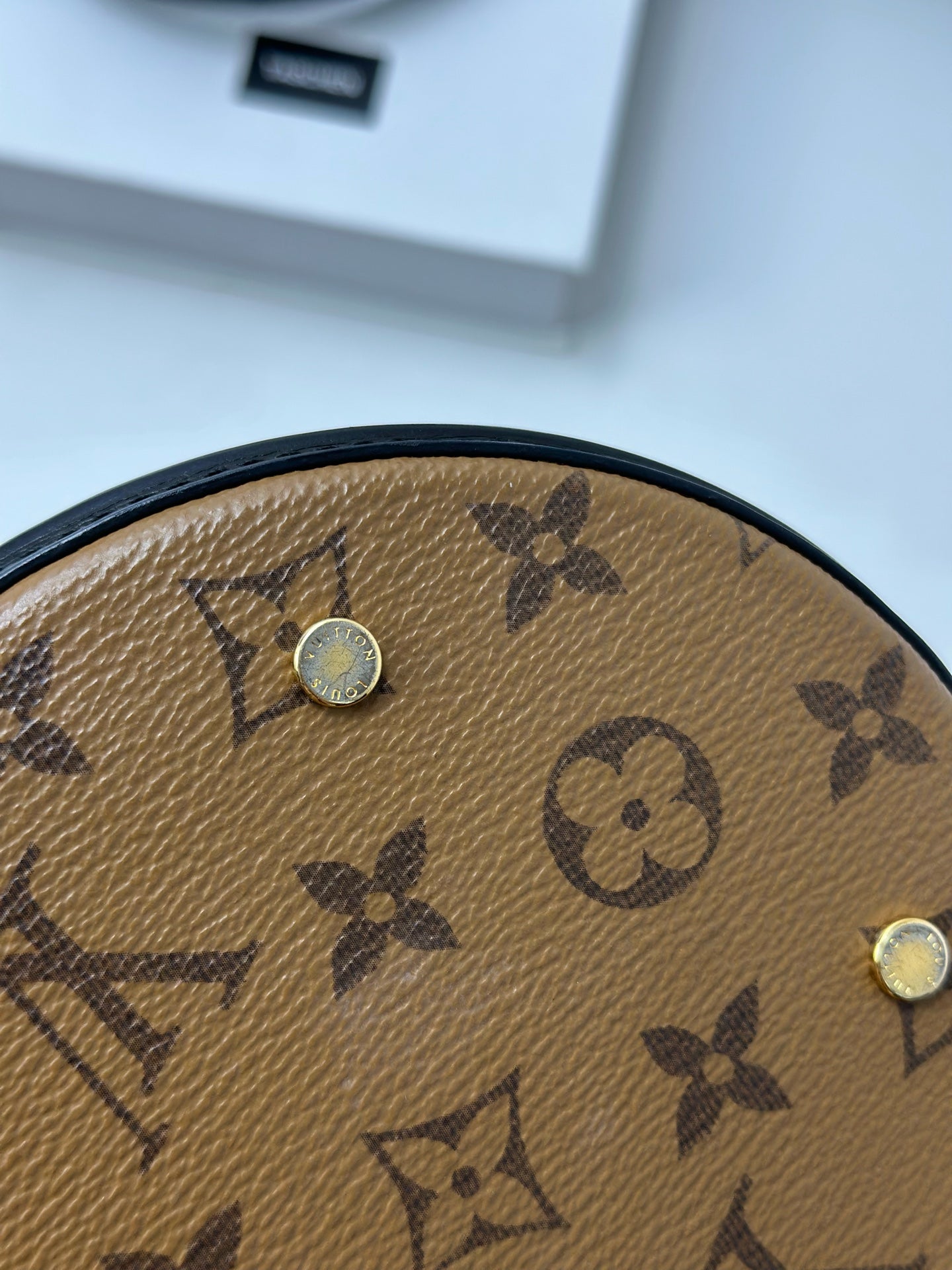 Louis Vuitton - Other - Leather - Brown - (mini)