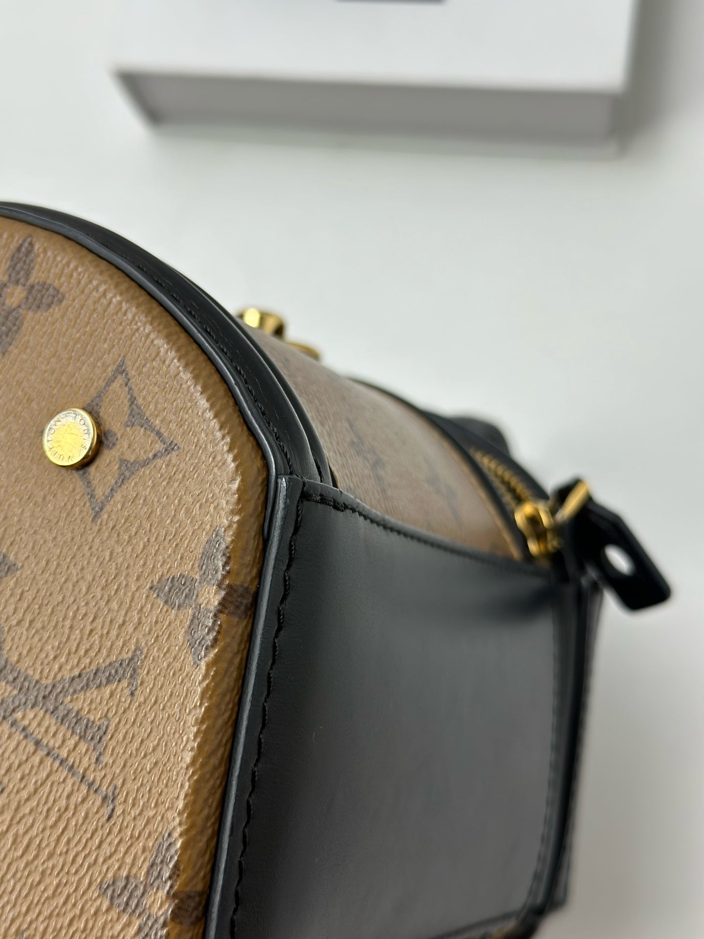 Louis Vuitton - Other - Leather - Brown - (mini)