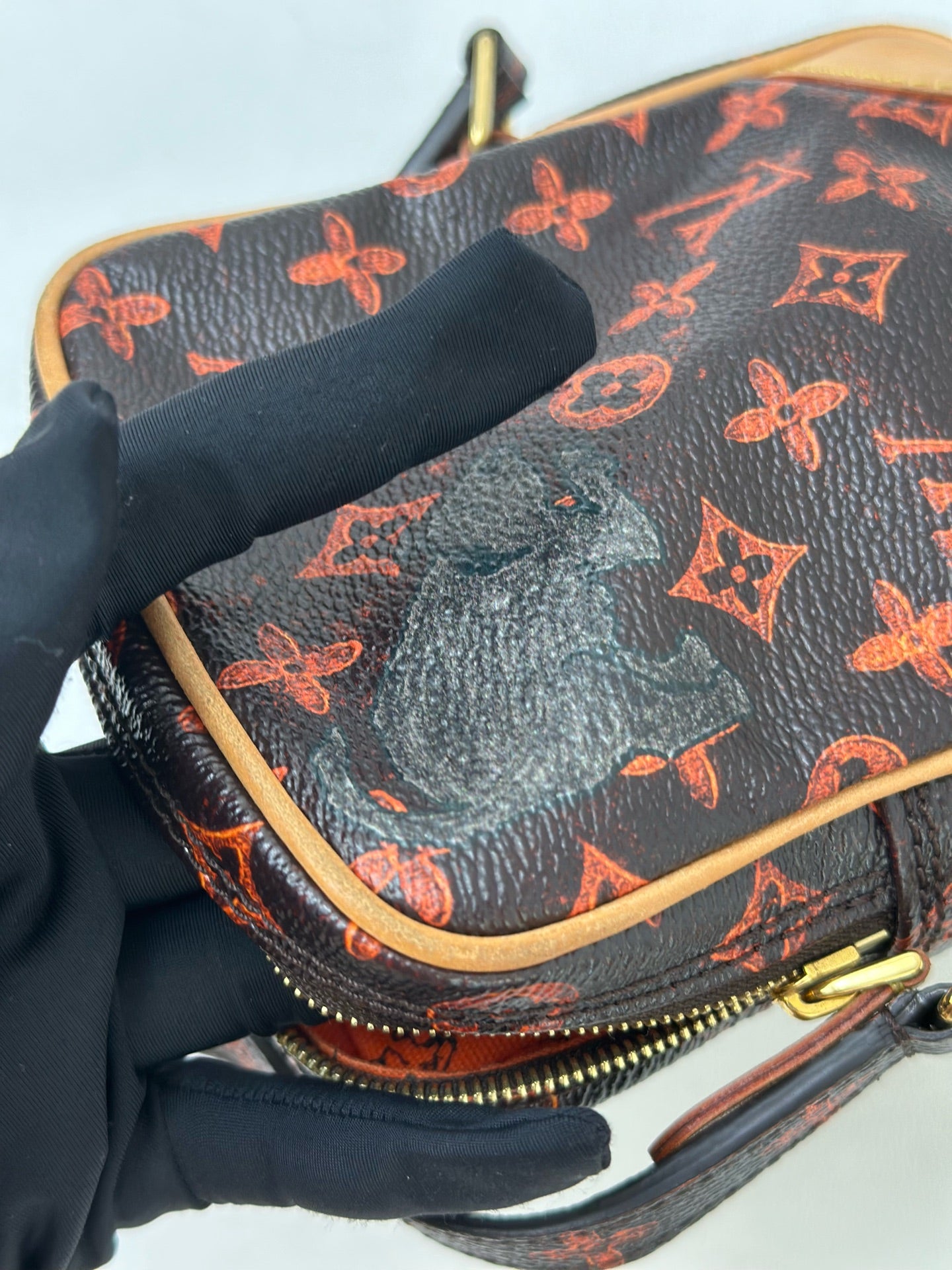 Louis Vuitton - Other - Leather - Brown - (mini)