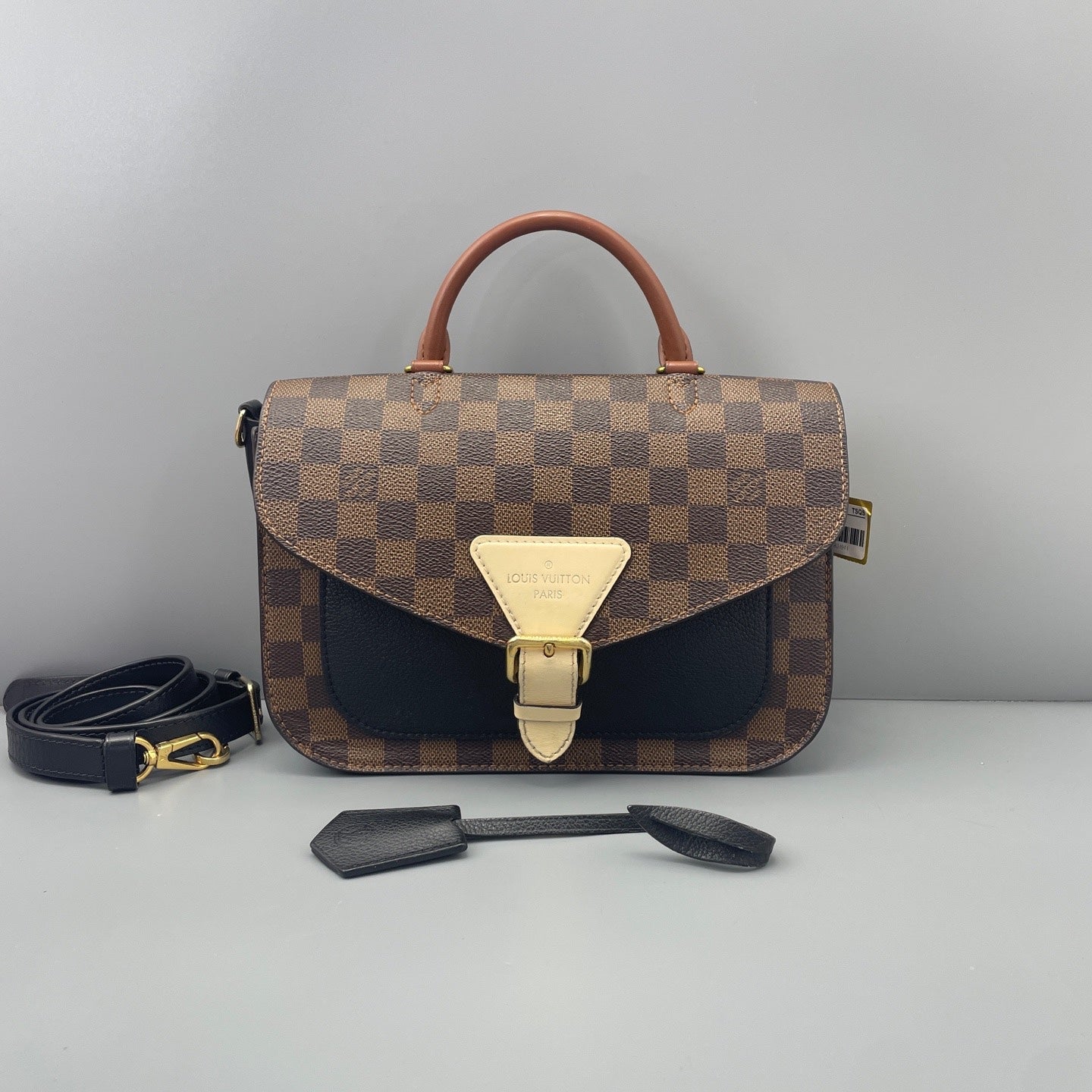 Louis Vuitton - Other - Leather - Brown - (small)