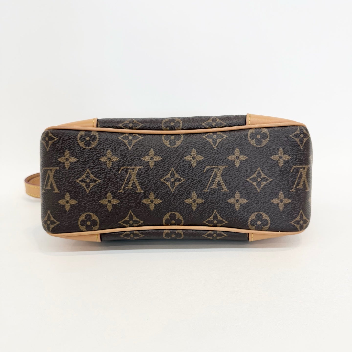 Louis Vuitton - Other - Leather - Brown - (small)