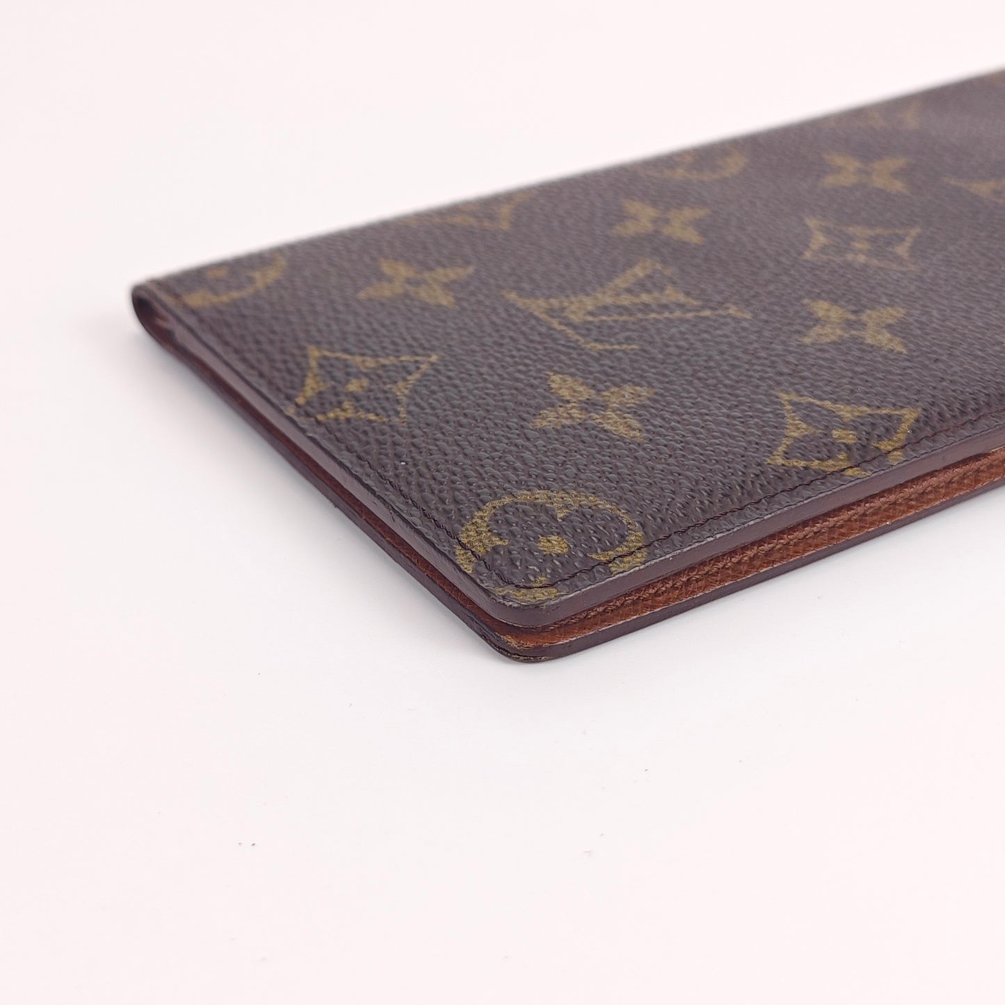 Louis Vuitton - Other - Leather - Brown - (small)