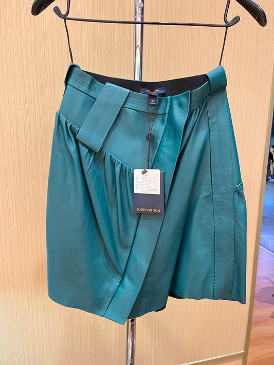 Louis Vuitton - Other - Leather - Green - (36)