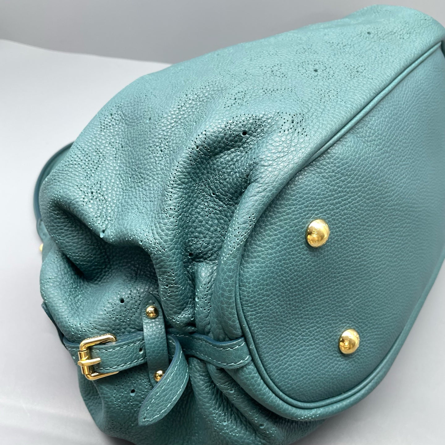 Louis Vuitton - Other - Leather - Green - (large)