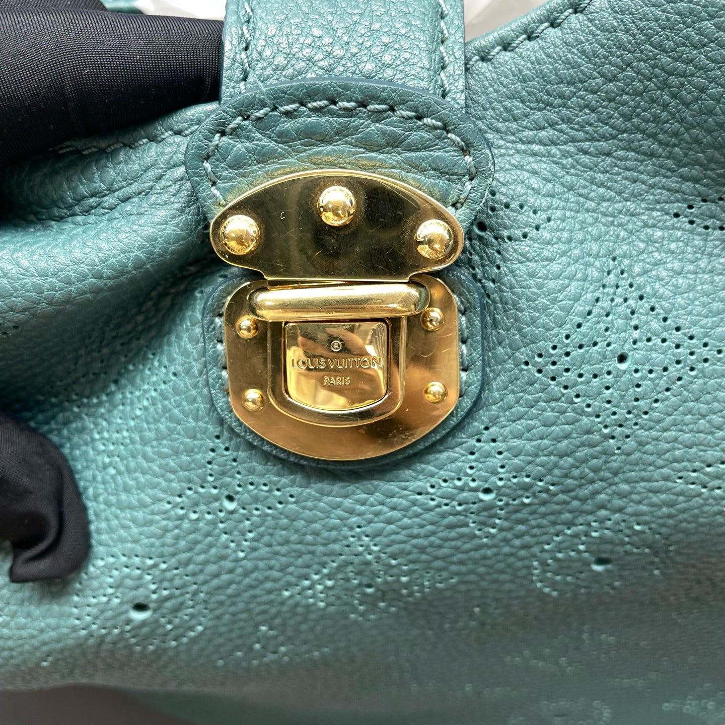 Louis Vuitton - Other - Leather - Green - (large)