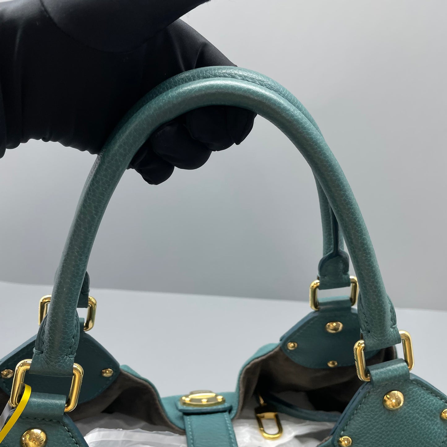 Louis Vuitton - Other - Leather - Green - (large)