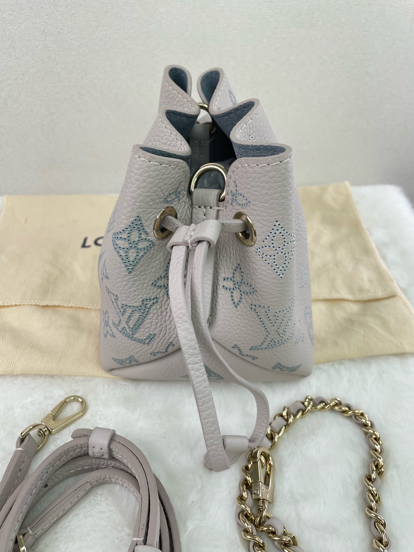 Louis Vuitton - Other - Leather - Grey - (mini)