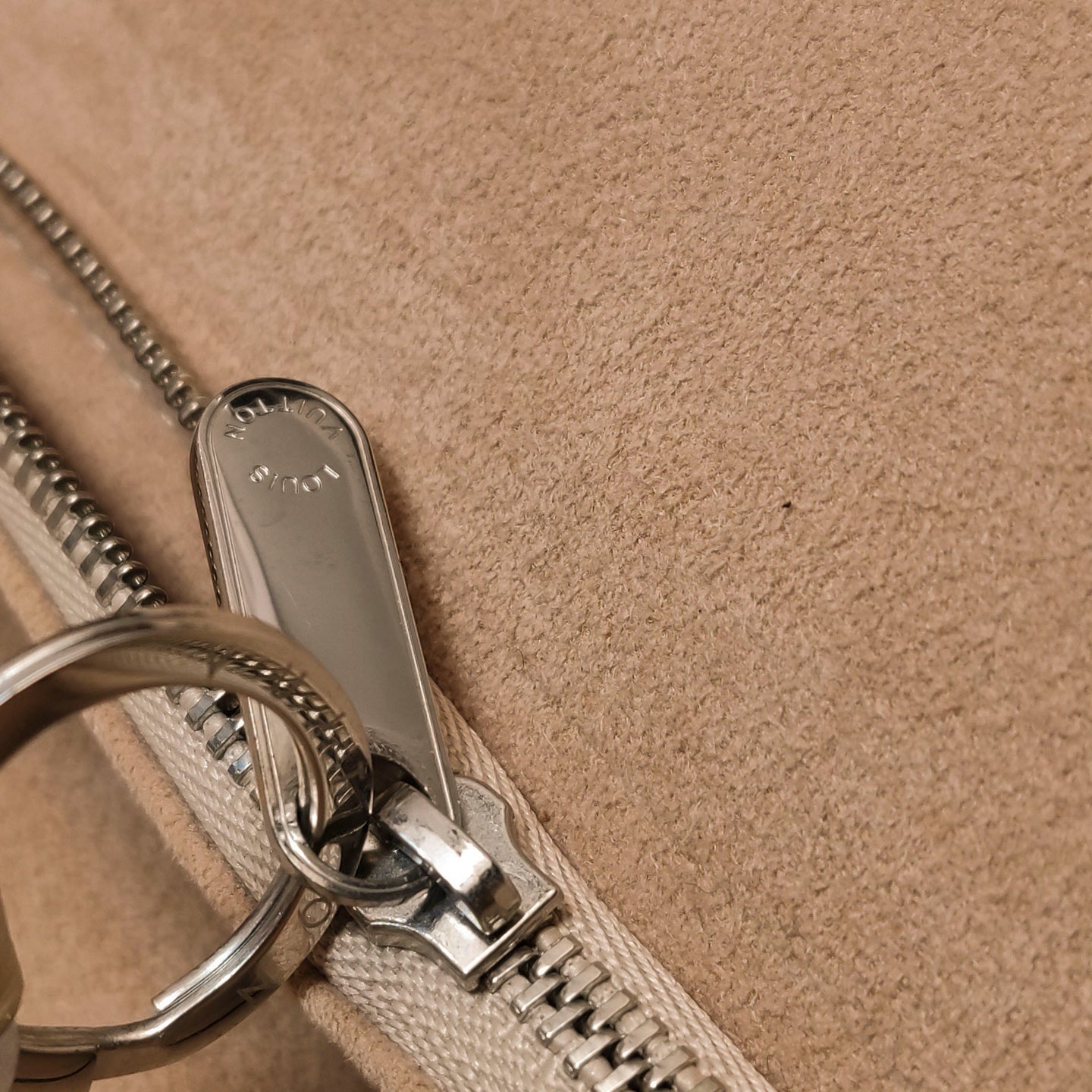 Louis Vuitton - Other - Leather - Multicolour - (large)