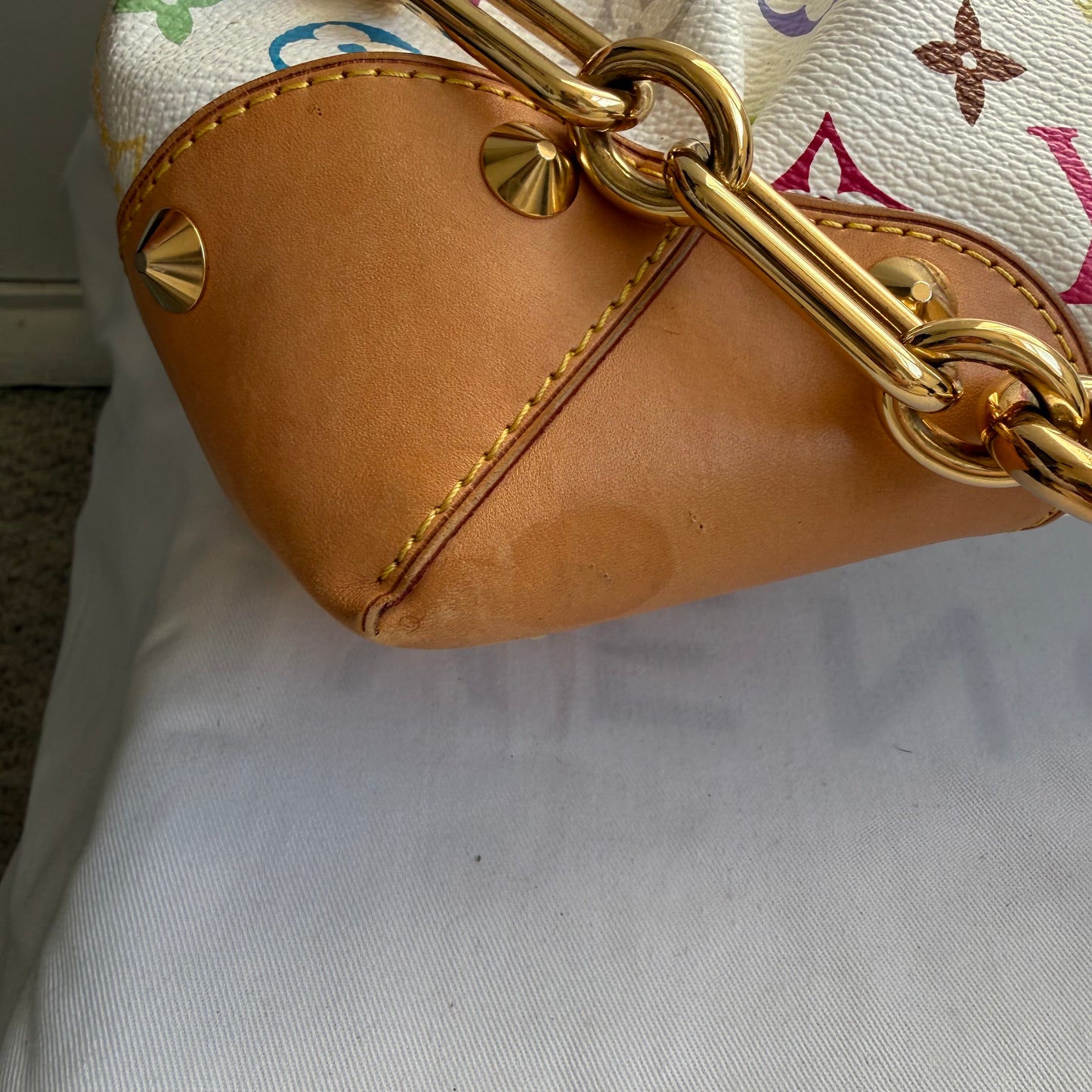 Louis Vuitton - Other - Leather - Multicolour - (medium)
