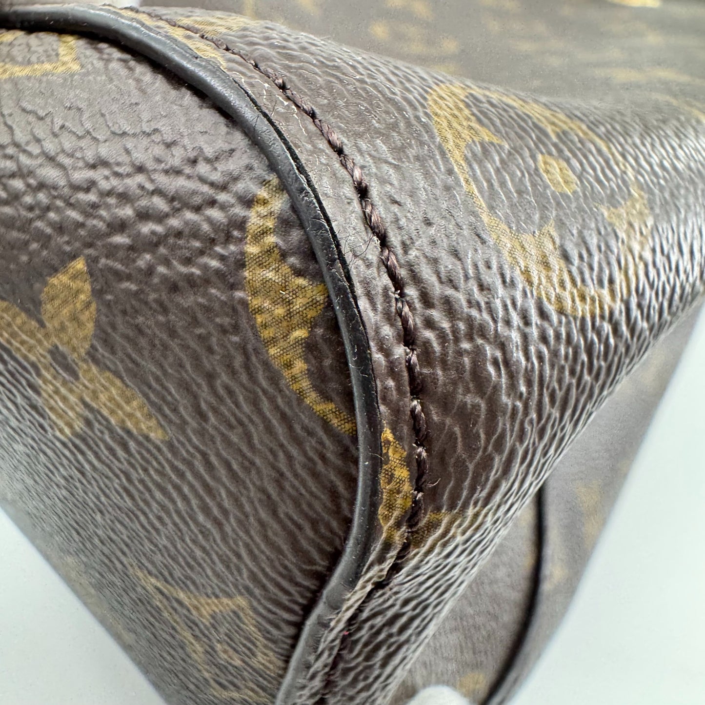 Louis Vuitton - Other - Leather - Multicolour - (medium)