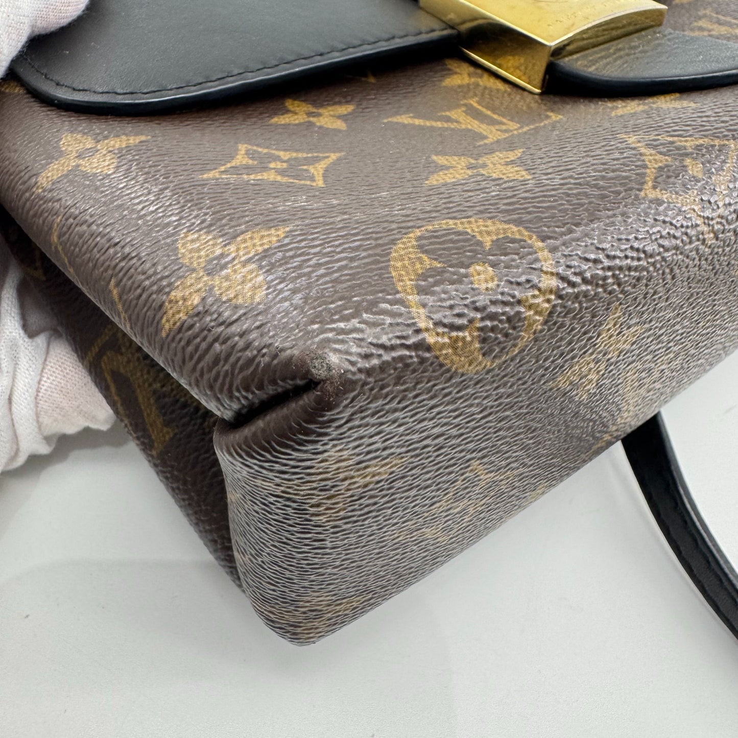 Louis Vuitton - Other - Leather - Multicolour - (mini)