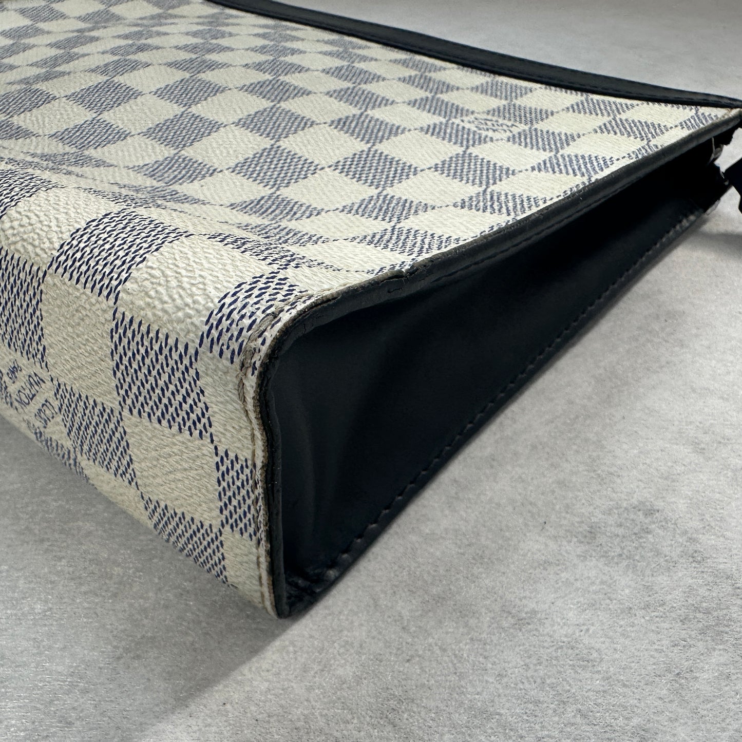 Louis Vuitton - Other - Leather - Multicolour - (small)