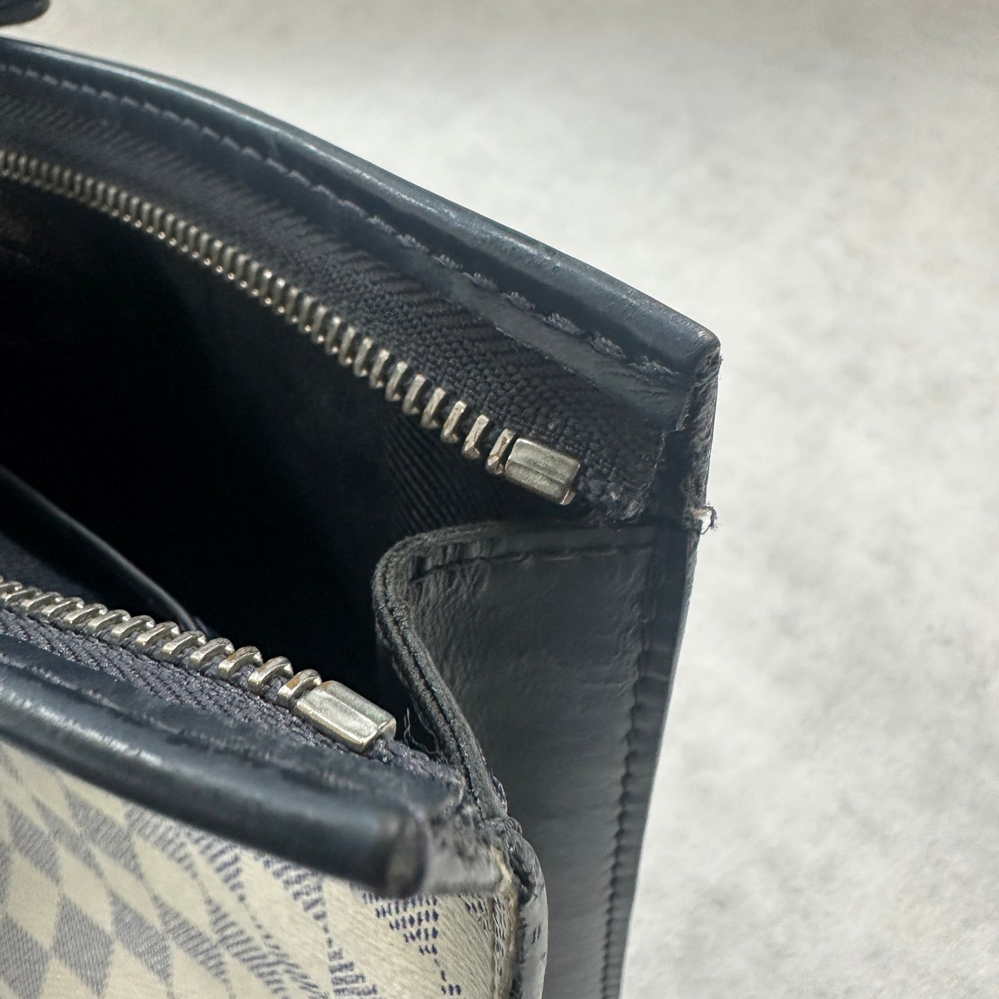 Louis Vuitton - Other - Leather - Multicolour - (small)