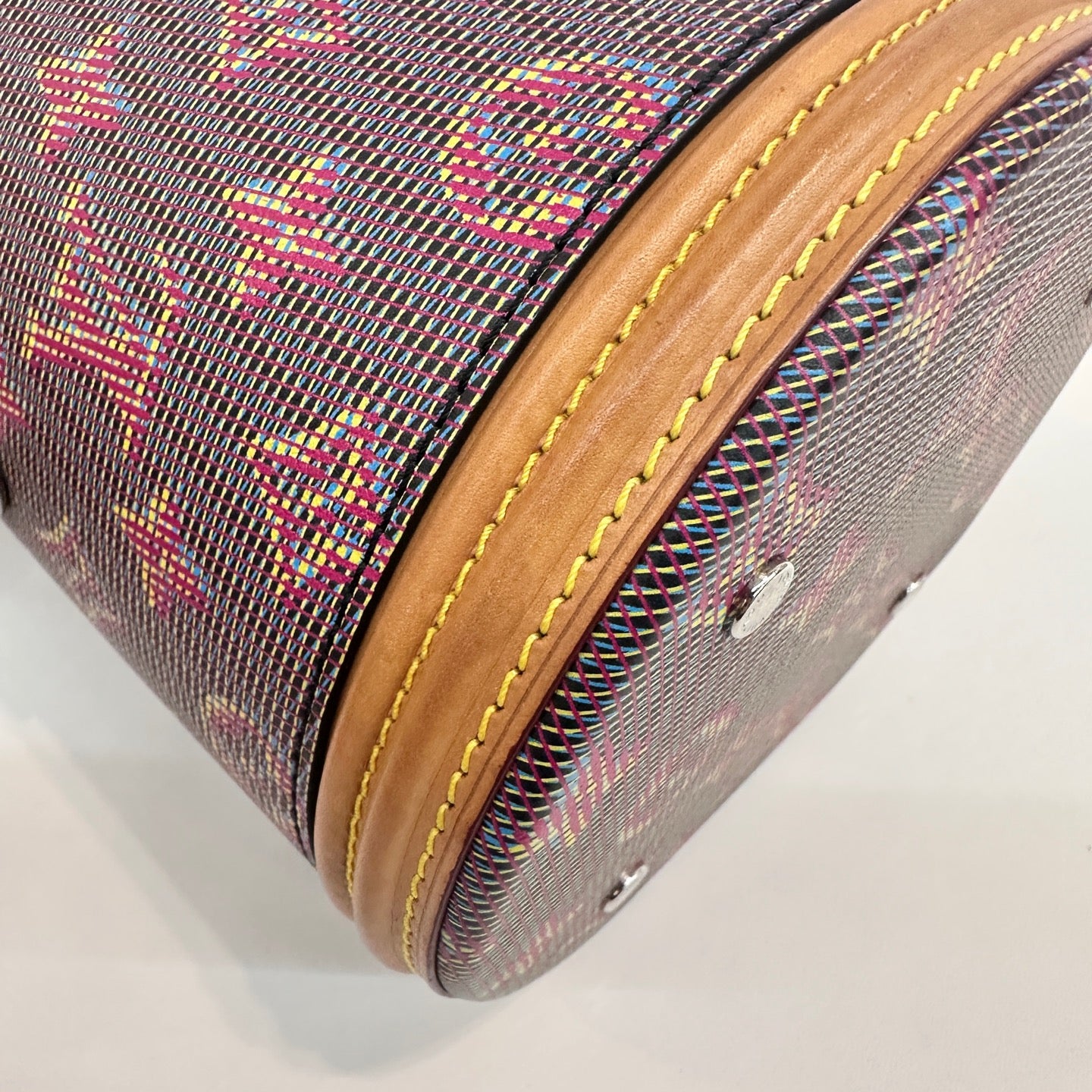 Louis Vuitton - Other - Leather - Multicolour - (small)