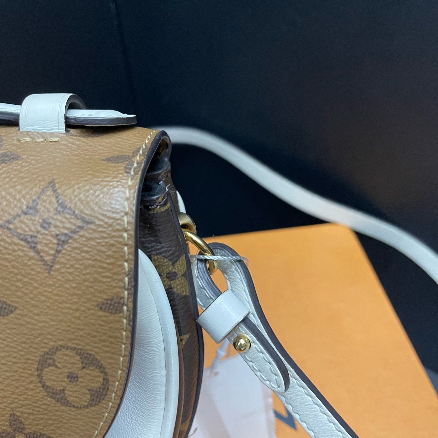 Louis Vuitton - Other - Leather - Multicolour - (Small)