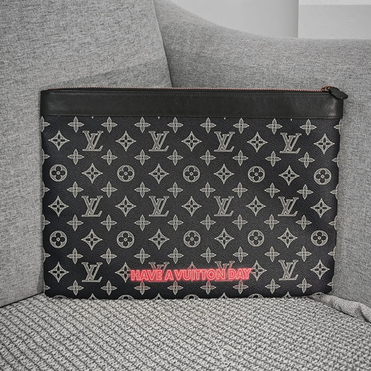 Louis Vuitton - Other - Leather - Navy - (large)