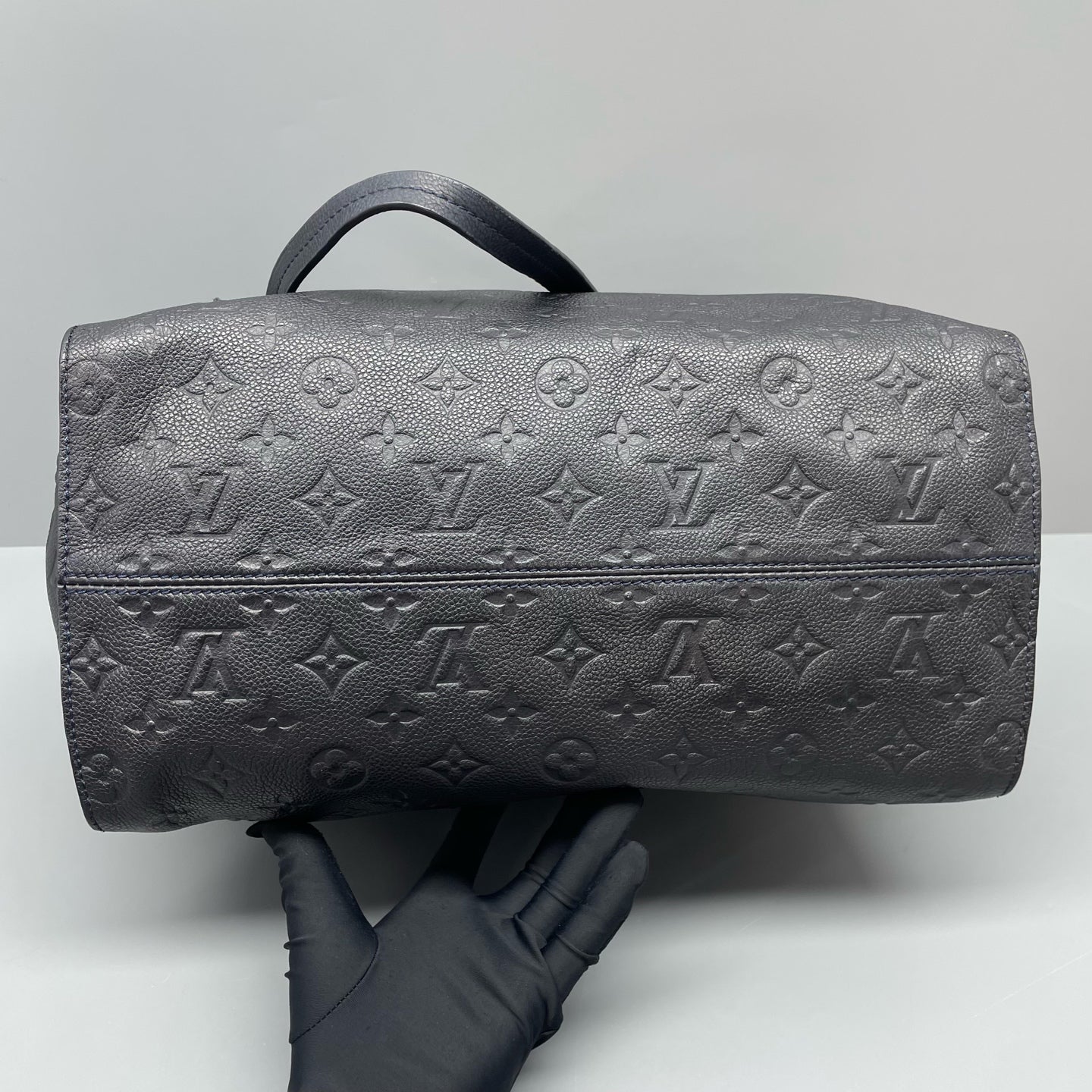 Louis Vuitton - Other - Leather - Navy - (Large)
