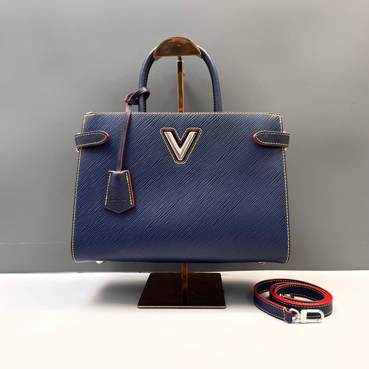 Louis Vuitton - Other - Leather - Navy - (medium)