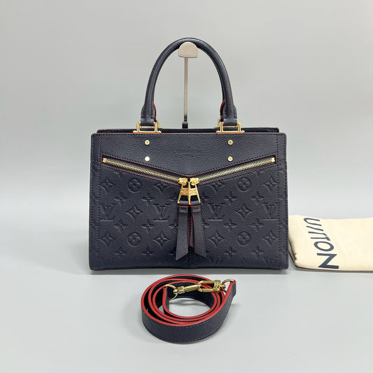 Louis Vuitton - Other - Leather - Navy - (medium)